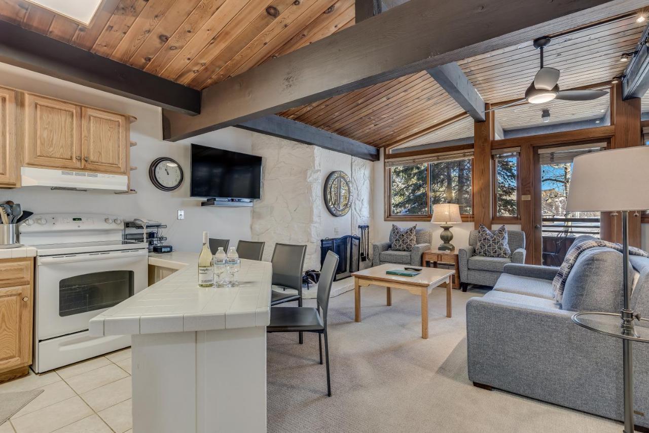 Laurelwood Condominiums 113 Сноумасс-Віллідж Екстер'єр фото